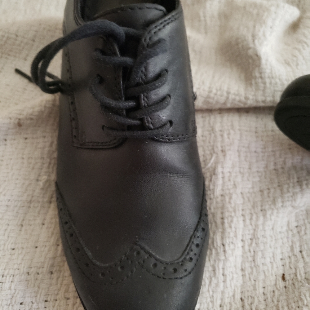 Shoes - Picture 3 of 3